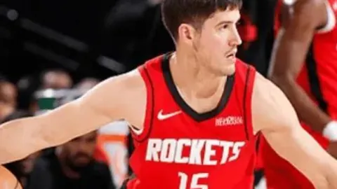 大乐透期号专家推荐：质合分析前区十码，伯恩茅斯vs布伦特福德